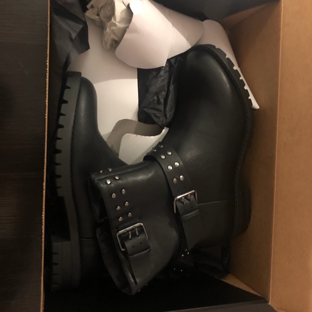Fall booties. - Picture 3 of 4